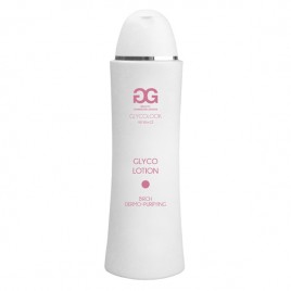 GLYCO LOTION Lozione leggermente gelatinosa con specifica funzione liposolvente, completando l’azione dell’abituale detergente. RISULTATO: Pelle perfettamente detersa e pronta a ricevere l’applicazione di Glyco Cream Strong o Extrastrong.